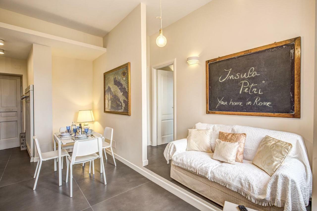 Insula Petri _ 2Bdr Apartment Rome Buitenkant foto